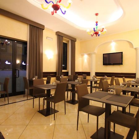 Mokinba Hotels Baviera Milano Esterno foto