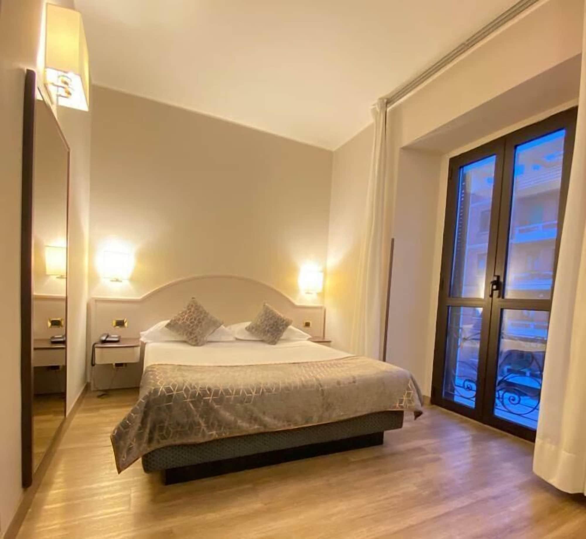 Mokinba Hotels Baviera Milano Esterno foto