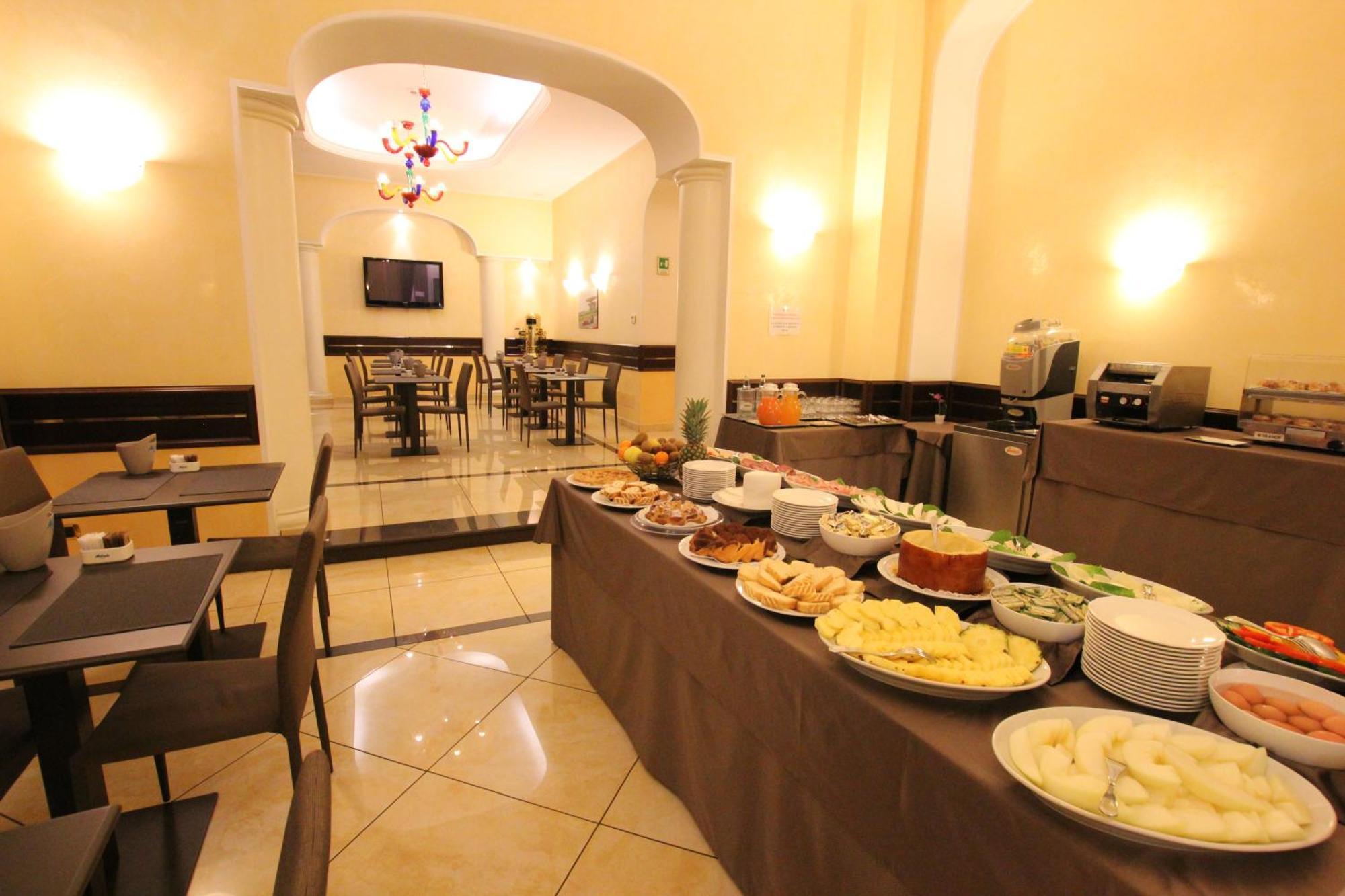 Mokinba Hotels Baviera Milano Esterno foto