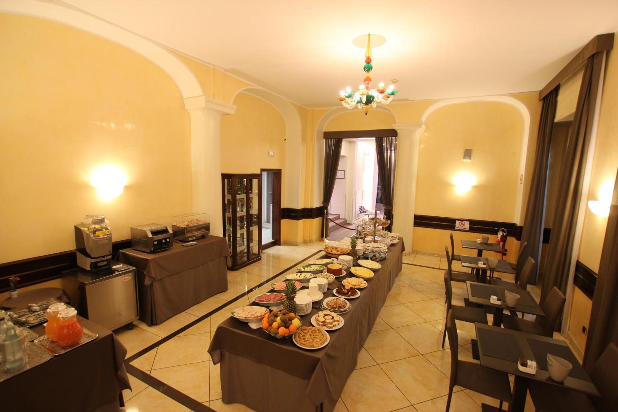 Mokinba Hotels Baviera Milano Esterno foto