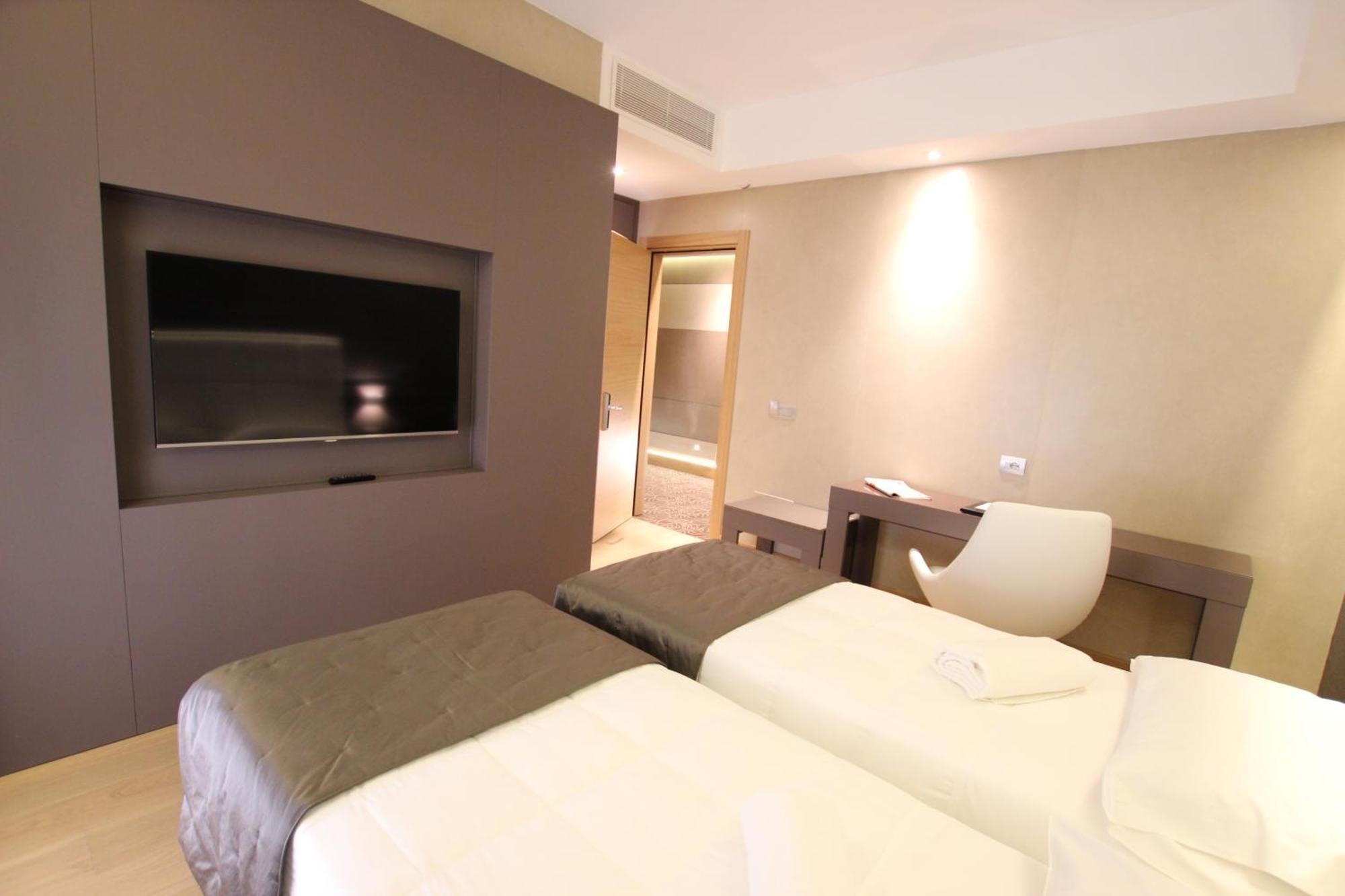 Mokinba Hotels Baviera Milano Camera foto