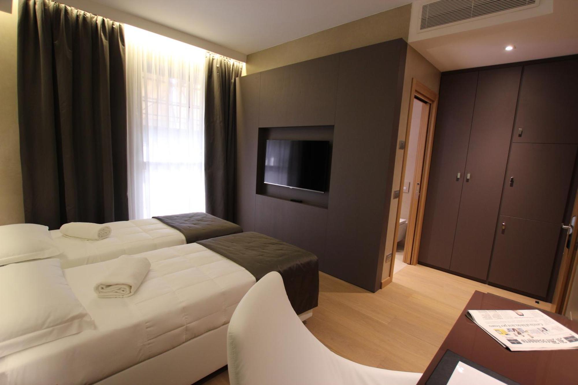 Mokinba Hotels Baviera Milano Camera foto