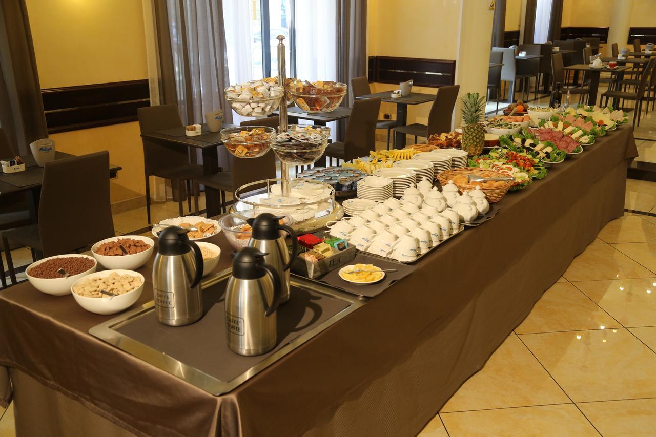 Mokinba Hotels Baviera Milano Esterno foto